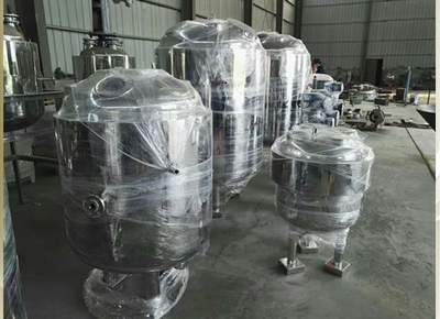 GMP标准搪瓷反应釜