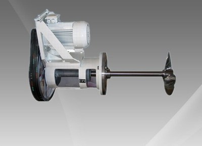 侧入式推进搅拌机 皮带型